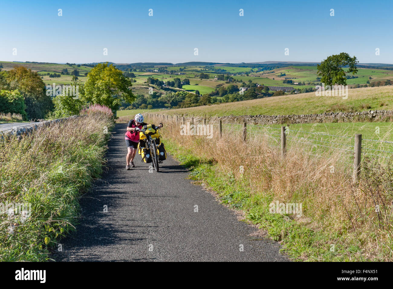 Bicycle touring on the NCN (national cycle network) route 72 Stock Photo