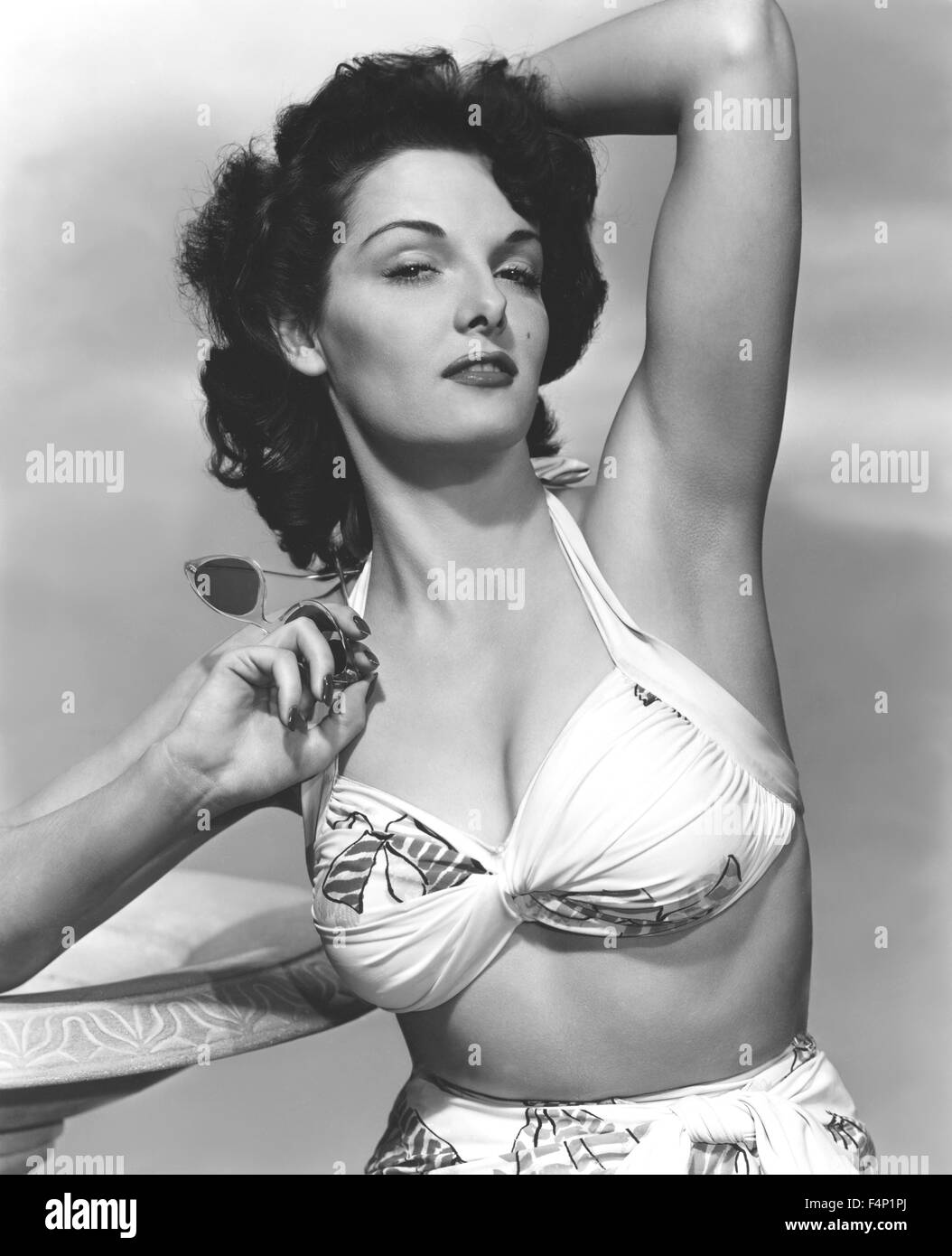 Jane russell bikini - 🧡 3,410 Jane Russell Photos and Premium High Res Pic...