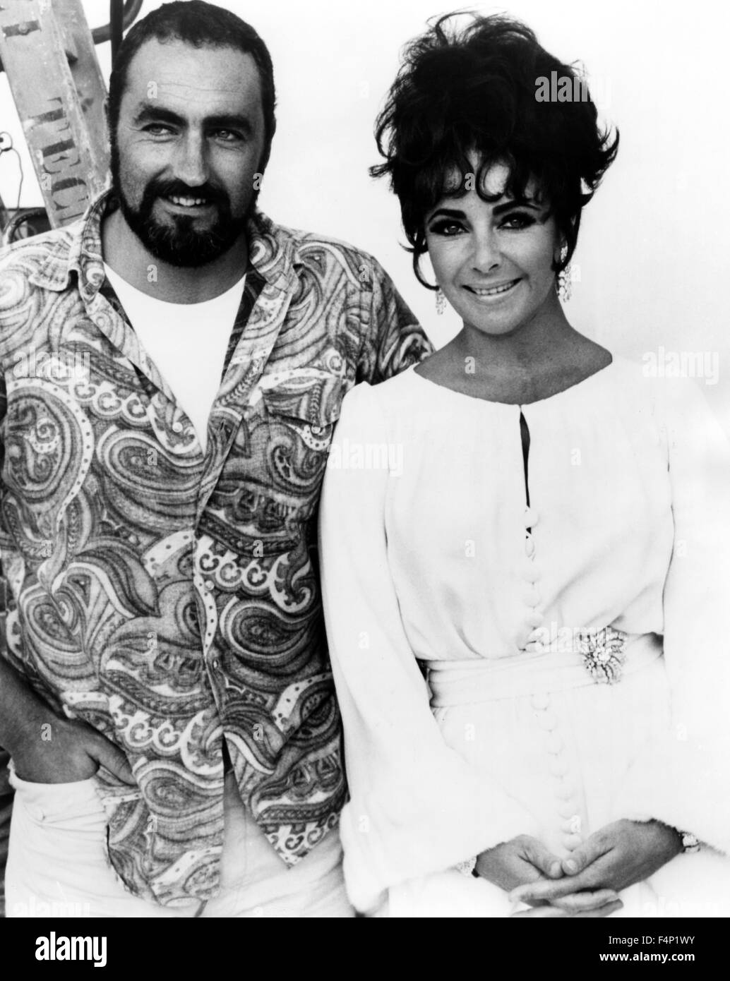 Elizabeth Taylor, Howard Taylor / Boom 1968 directed by Joseph Losey Stock Photo