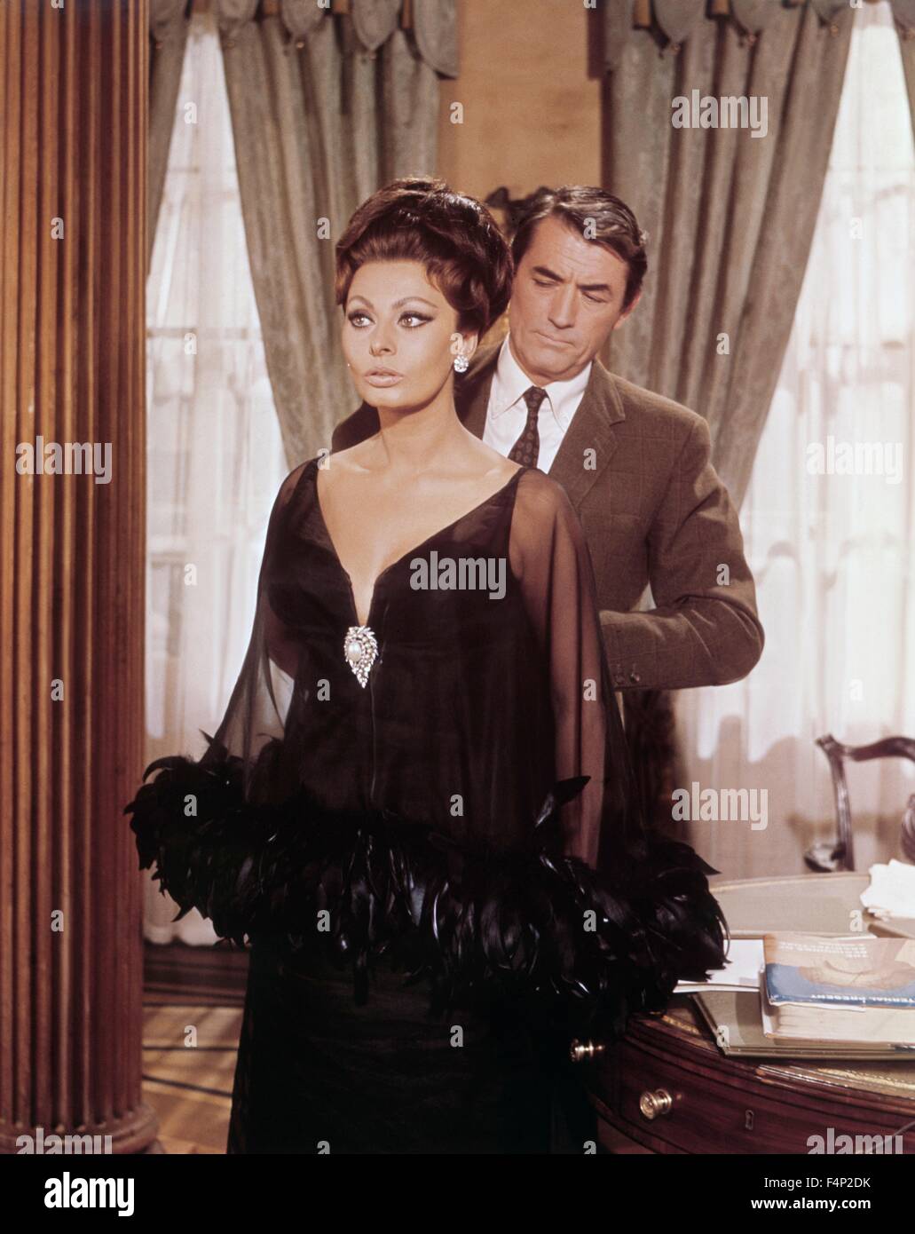 Sophia Loren, Gregory Peck/ Arabesque 1966 directed by Stanley Donen Stock Photo