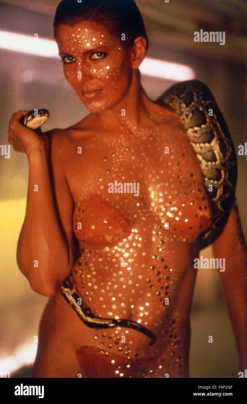 Aujourd'hui, c'est le 11/9 pour les joueurs de Cassidy homophobes. :  r/Overwatch_Memes, image size:849x1390