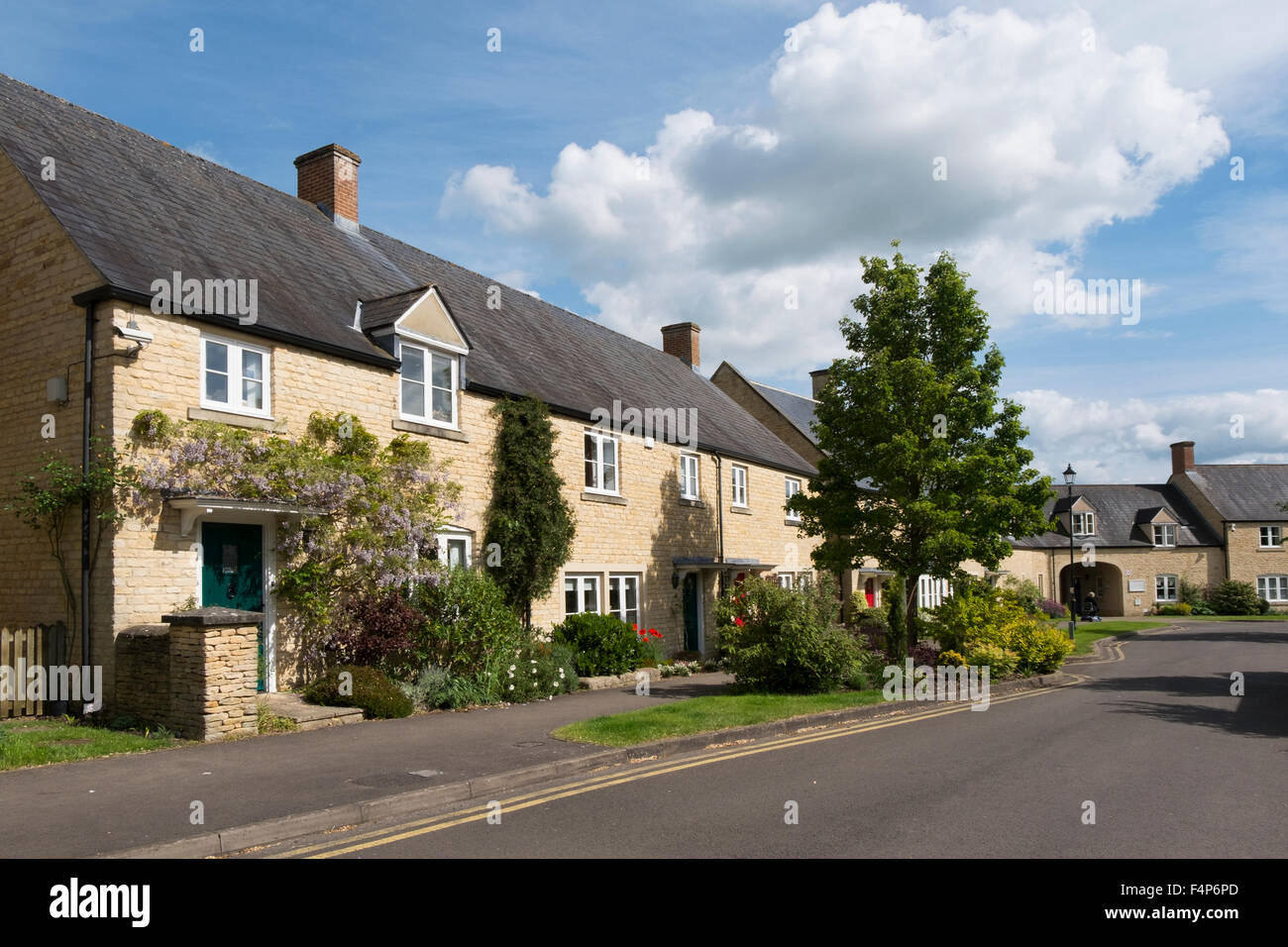 Cul de sac house uk hires stock photography and images Alamy