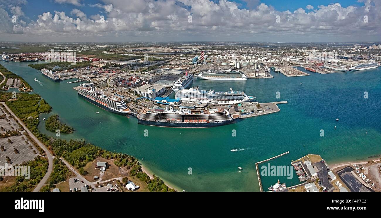 Aerial view of Port Everglades cruise ship terminal in Fort Lauderdale,  Florida Stock Photo - Alamy