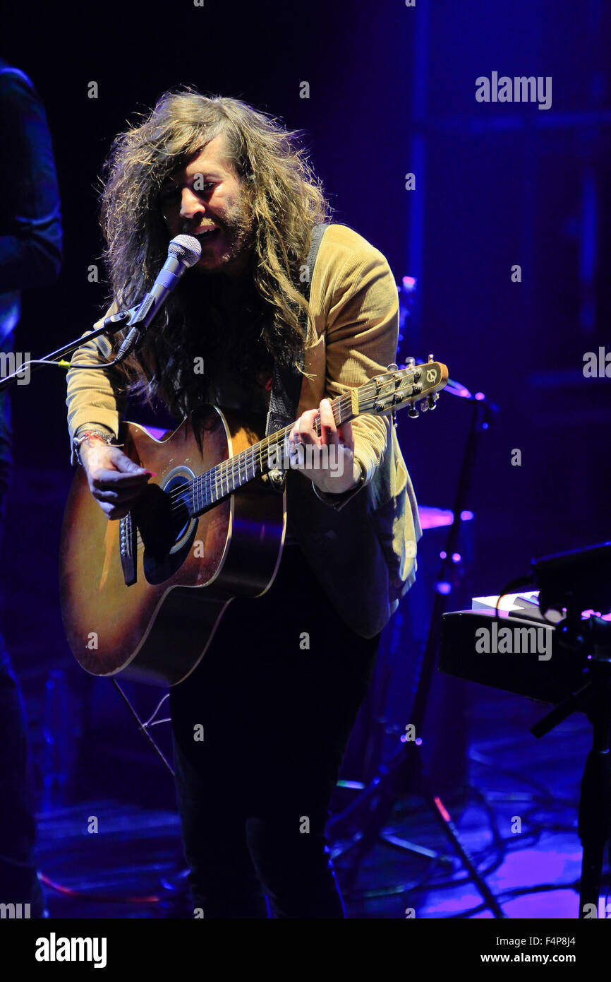 Brooklyn, USA. 9th Oct, 2015. Brooklyn, NY, October 9, 2015 : .Reconfiguration : An Evening with Other Lives at BAM. Jesse Tabish - keyboards and vocals © Rahav Segev/ZUMA Wire/Alamy Live News Stock Photo