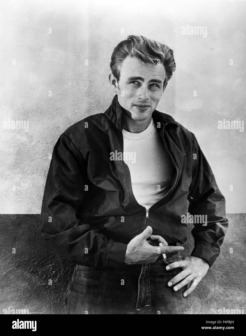 James Dean / Rebel Without A Cause 1955 directed by Nicolas Ray Stock Photo
