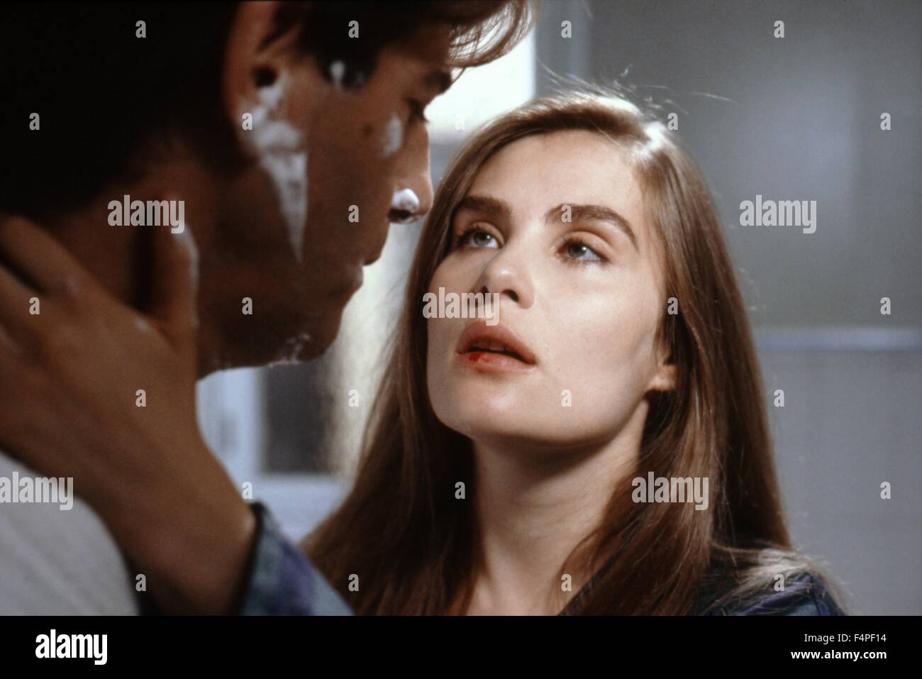 Peter Coyote and Emmanuelle Seigner / Bitter Moon / 1992 directed by Roman Polanski Stock Photo