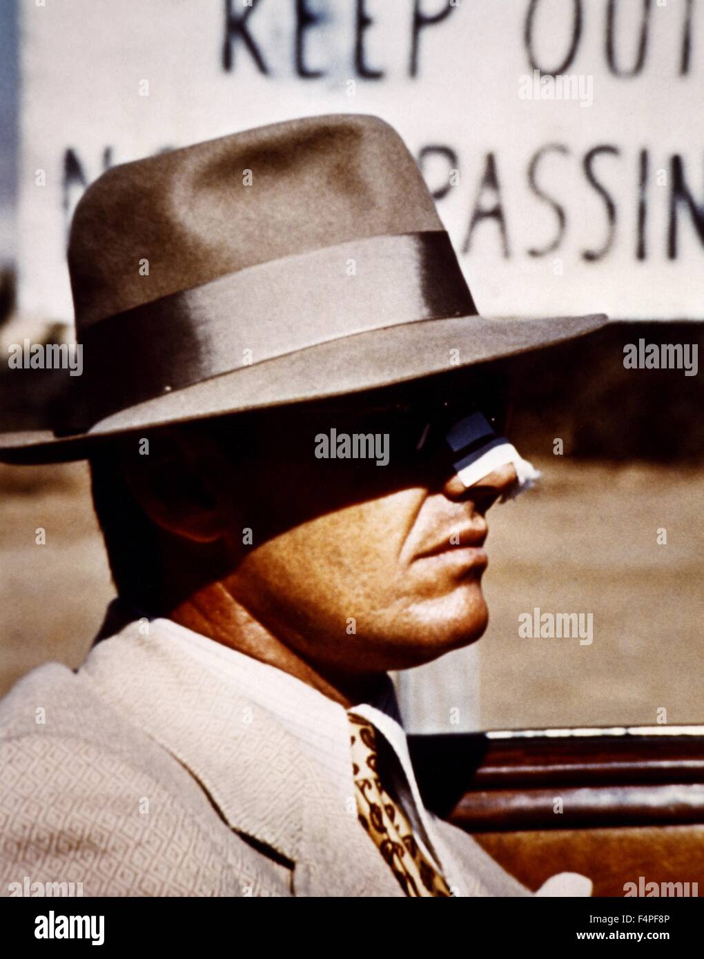 Jack Nicholson / Chinatown / 1974 directed by Roman Polanski Stock Photo Alamy