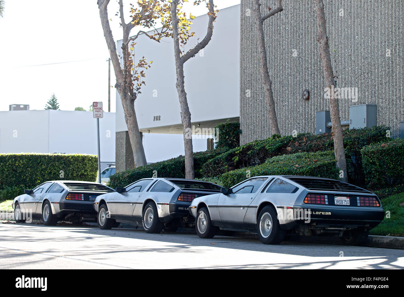 Huntington Beach, California, USA. 21st Oct, 2015. DeLoreans sit outside of DMC California in Huntington Beach, CA on Back to the Future Day, October 21, 2015, the day the character Marty McFly arrived in the future in the hit movie Back to the Future II. Credit:  Benjamin Ginsberg/Alamy Live News Stock Photo