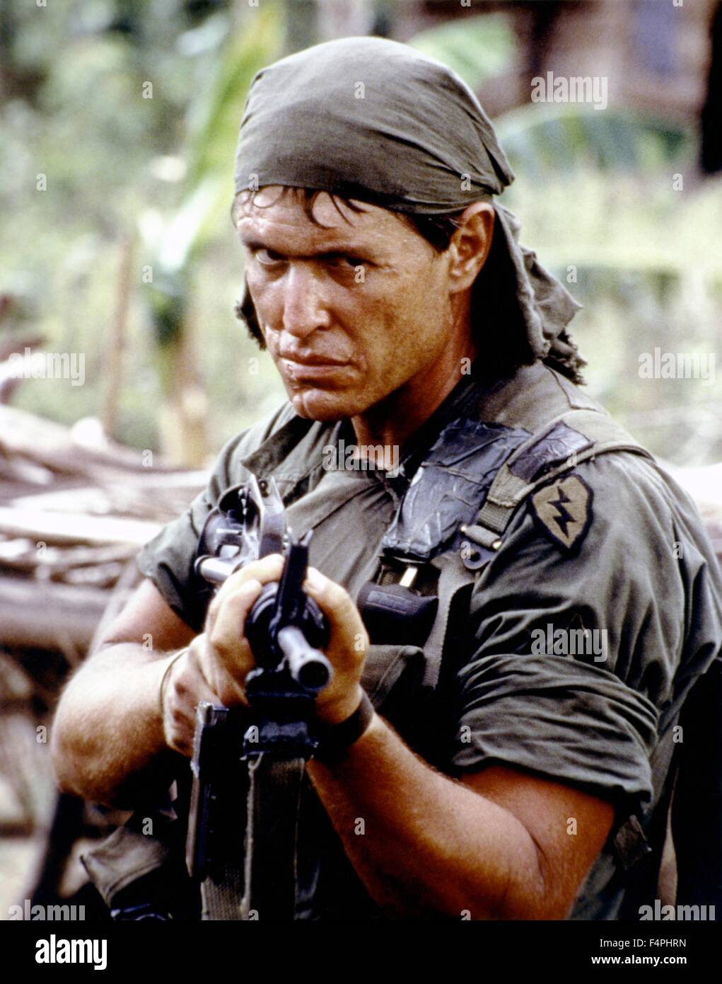 Tom Berenger / Platoon / 1986 directed by Oliver Stone [Orion Pictures Corporation] Stock Photo