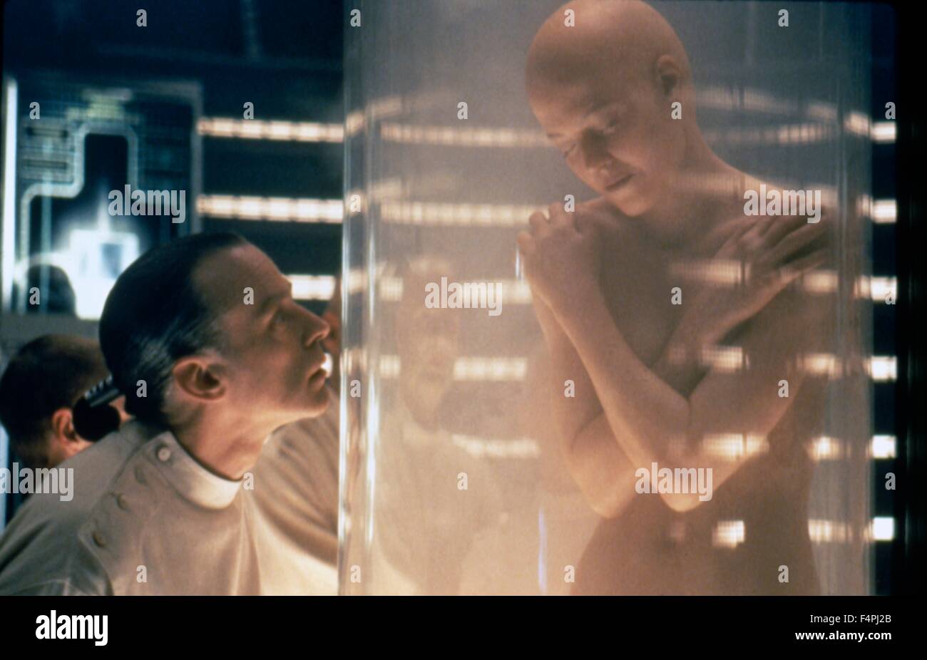 Brad Dourif / Alien: Resurrection / 1997 directed by Jean-Pierre Jeunet ...