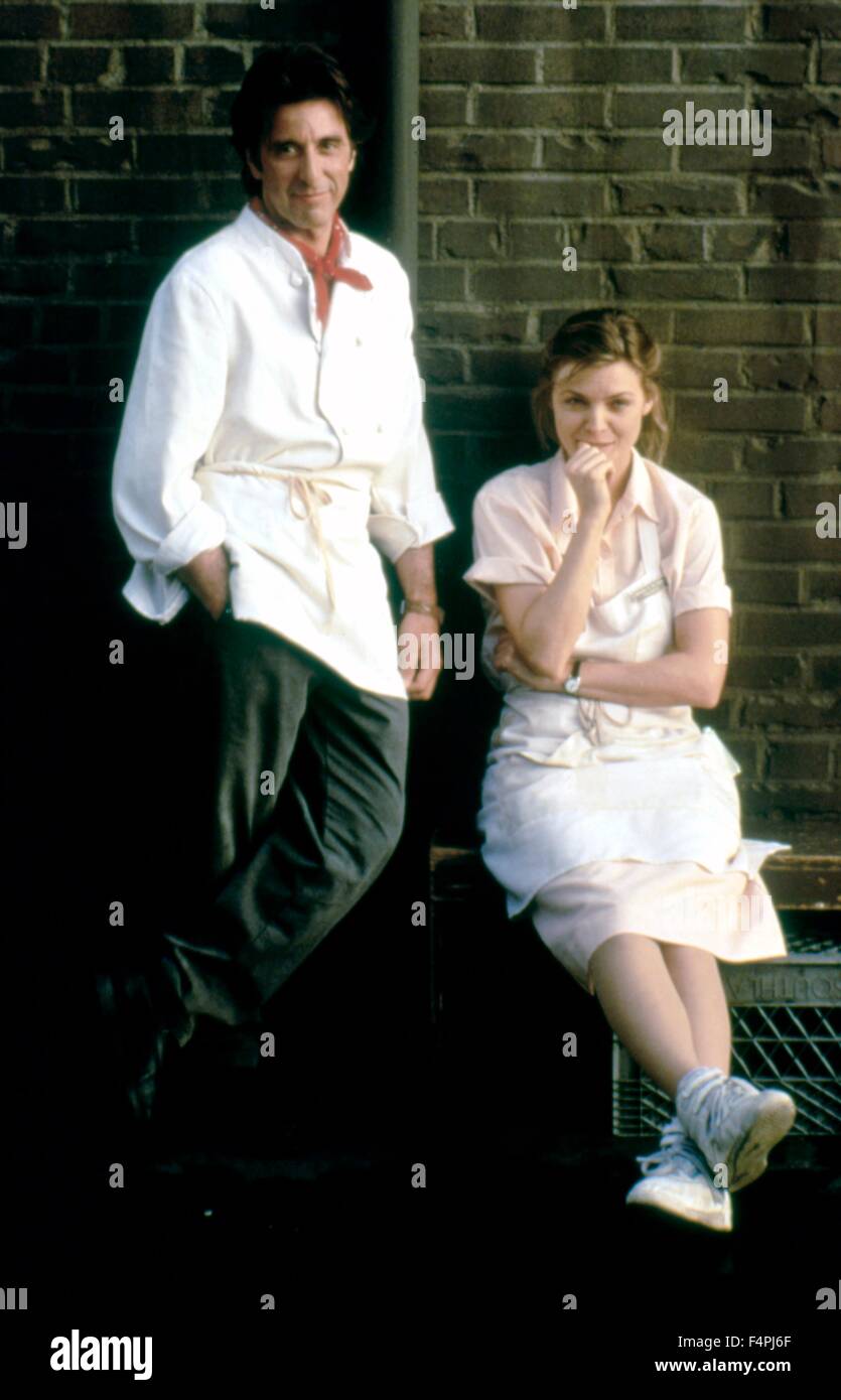 Al Pacino and Michelle Pfeiffer / Frankie and Johnny / 1991 directed by