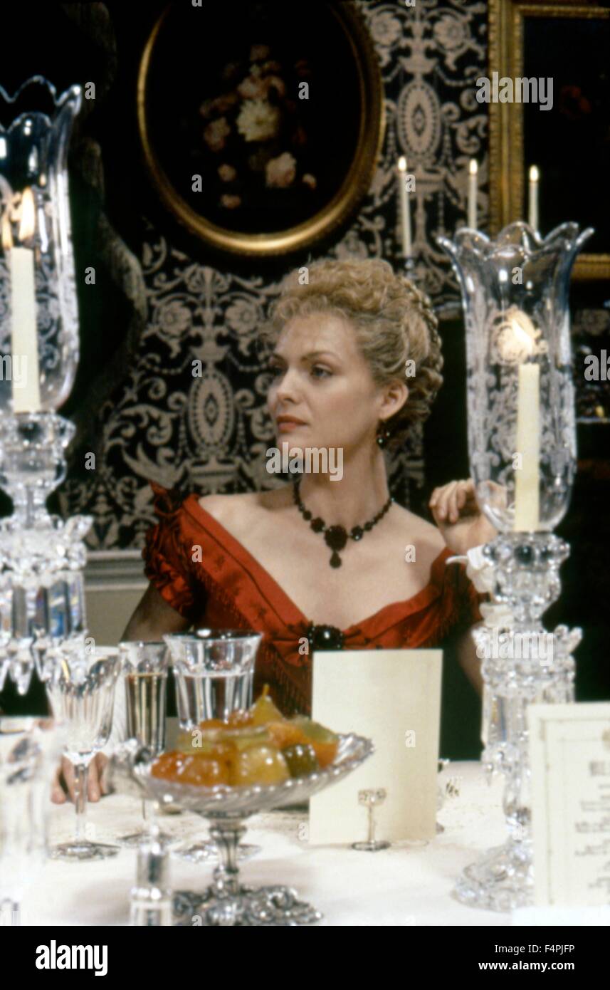 Michelle Pfeiffer Age Innocence 1993 Stock Photos & Michelle Pfeiffer