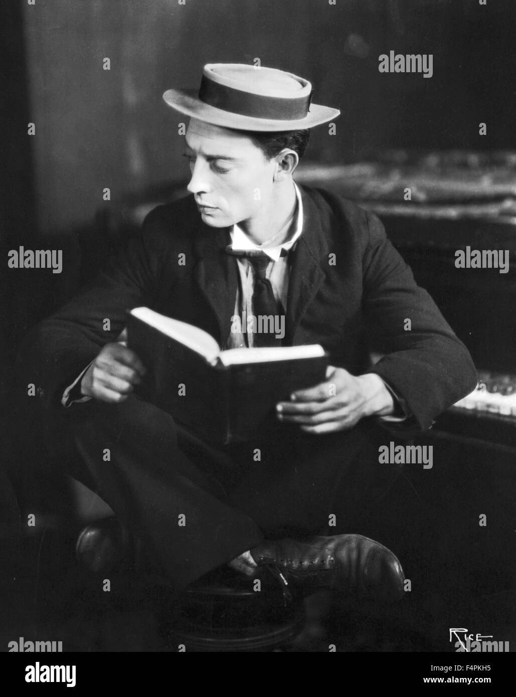 Buster keaton hat hi-res stock photography and images - Alamy