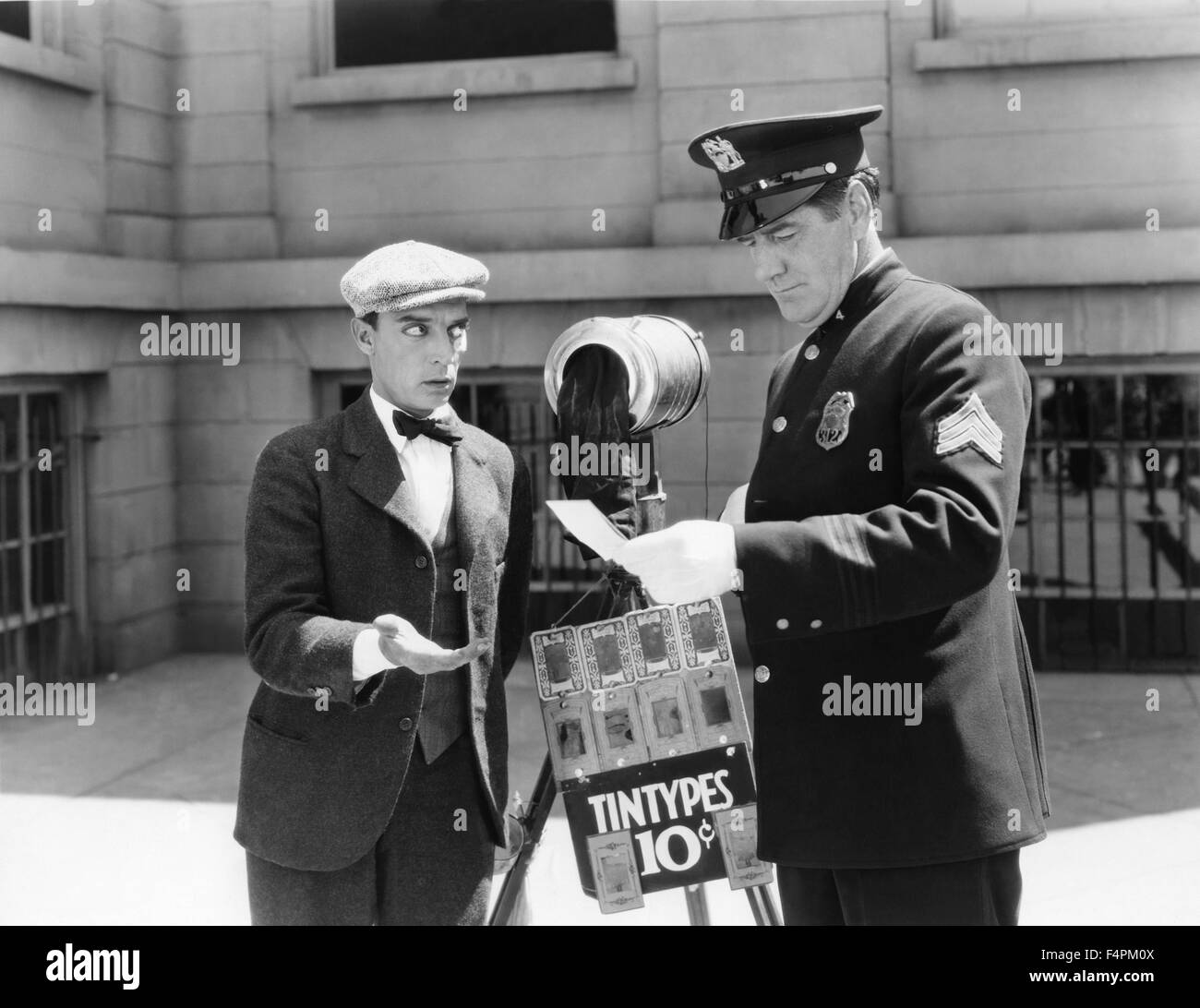 Buster Keaton / The Cameraman / 1928 directed by Edward Sedgwick [Metro