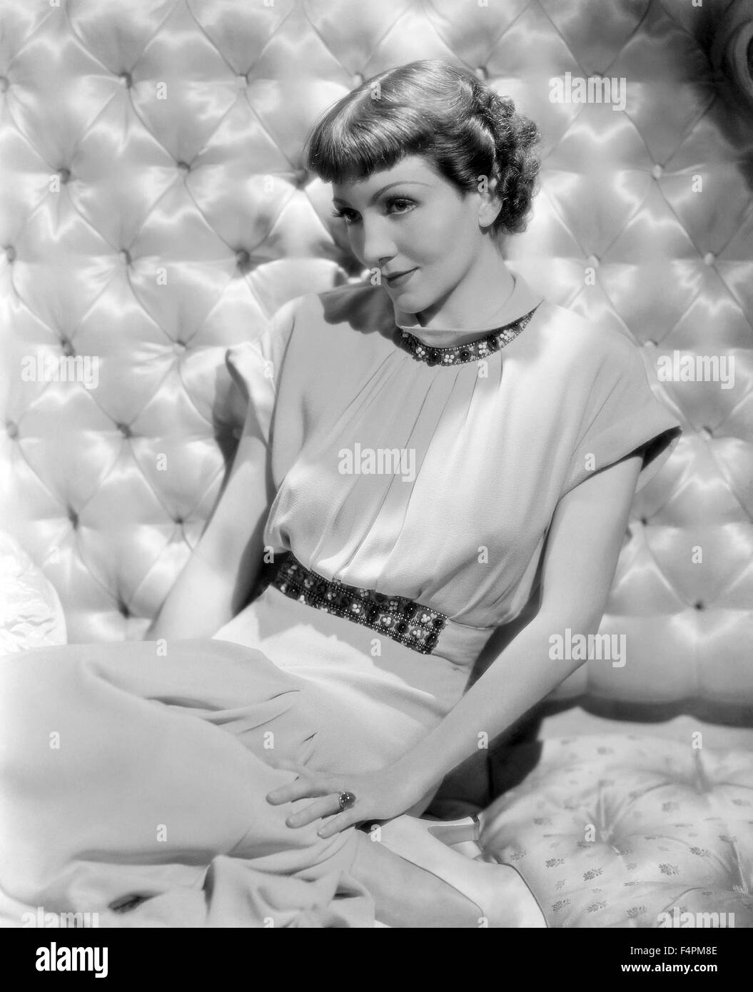 Claudette colbert hires stock photography and images Alamy