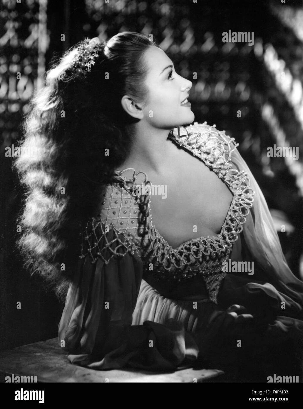 Martine Carol / The Lovers of Verona / 1948 directed by Andre Cayatte Stock Photo