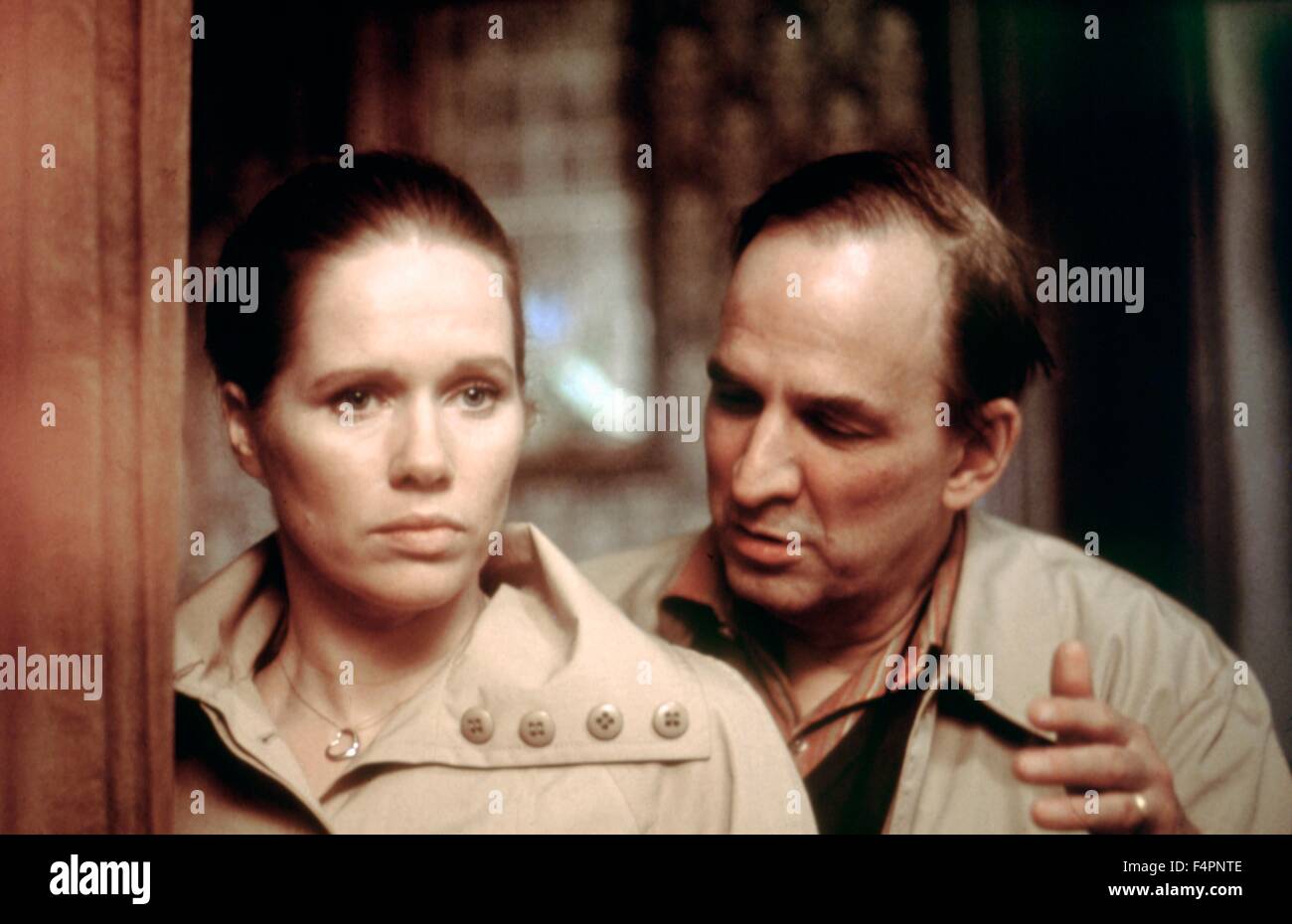 On the set, Ingmar Bergman directs Liv Ullmann / Face to Face / 1976 directed by Ingmar Bergman Stock Photo