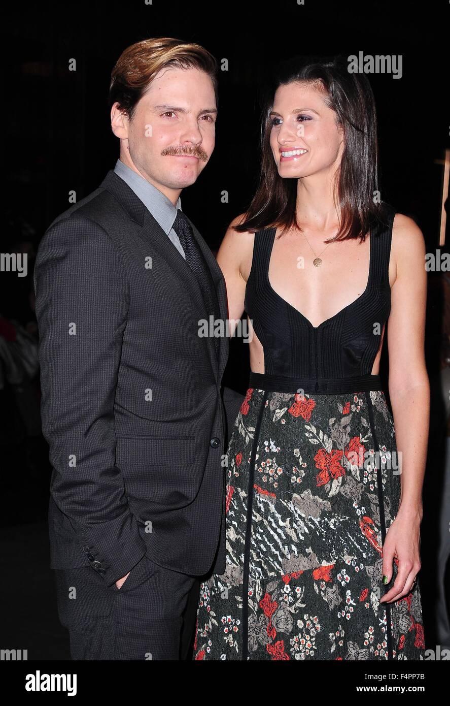 New York, NY, USA. 20th Oct, 2015. Daniel Bruhl, Guest at arrivals for BURNT Premiere, Museum of Modern Art (MoMA), New York, NY October 20, 2015. © Gregorio T. Binuya/Everett Collection/Alamy Live News Stock Photo