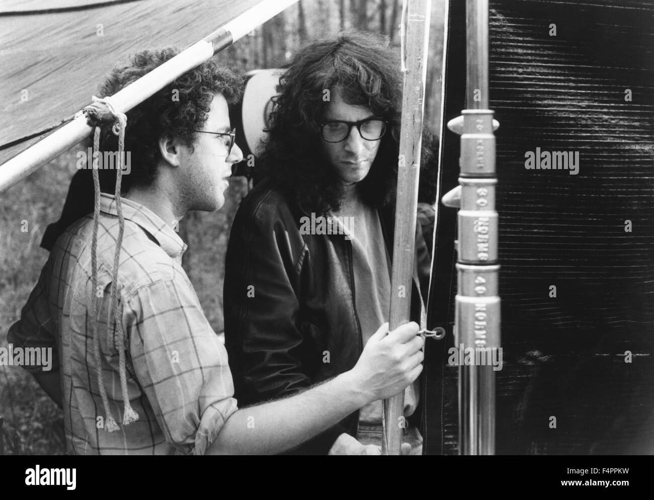 On the set, Ethan and Joel Coen / Miller