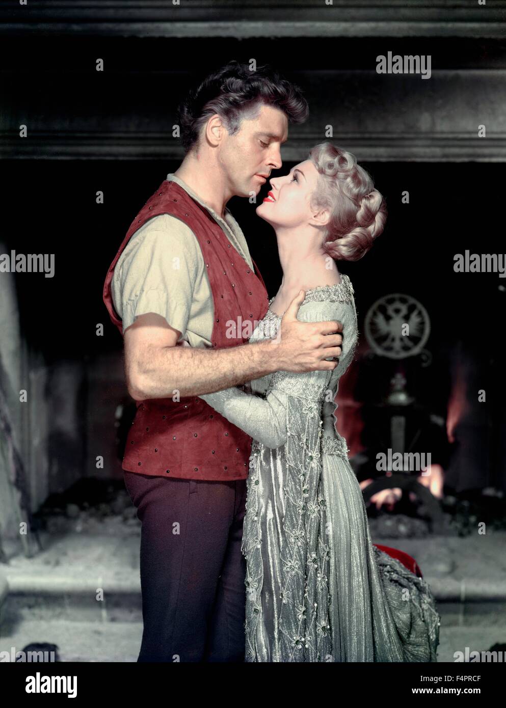 Burt Lancaster And Virginia Mayo The Flame And The Arrow 1950 Directed By Jacques Tourneur Warner Bros Pictures Stock Photo Alamy