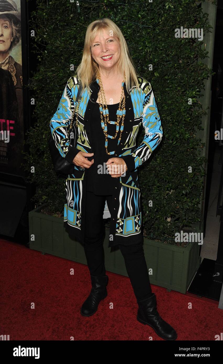 Los Angeles, CA, USA. 20th Oct, 2015. Candy Clark at arrivals for SUFFRAGETTE Premiere, Samuel Goldwyn Theater (AMPAS), Los Angeles, CA October 20, 2015. © Dee Cercone/Everett Collection/Alamy Live News Stock Photo