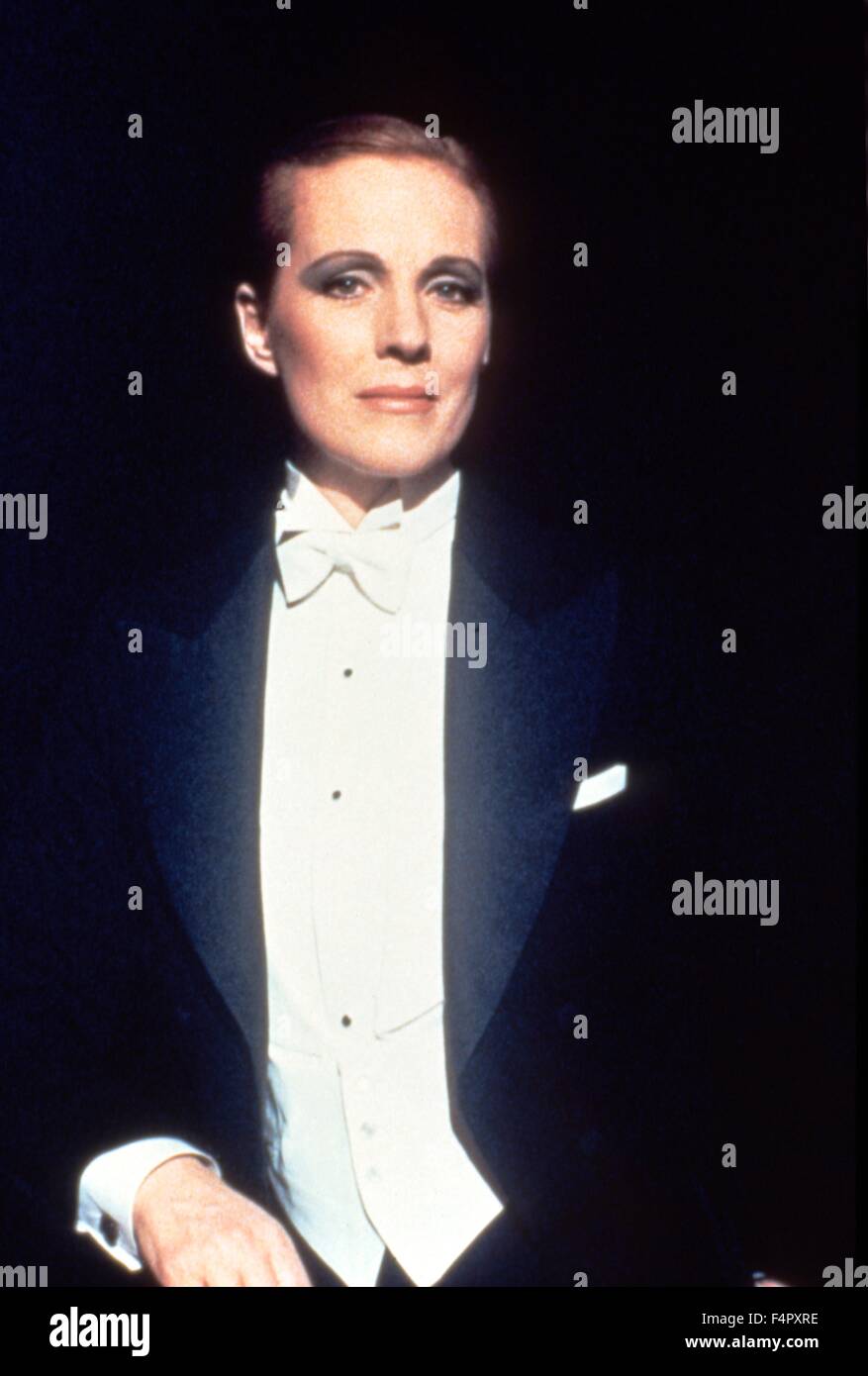 Victor victoria victor victoria 1982 hi-res stock photography and