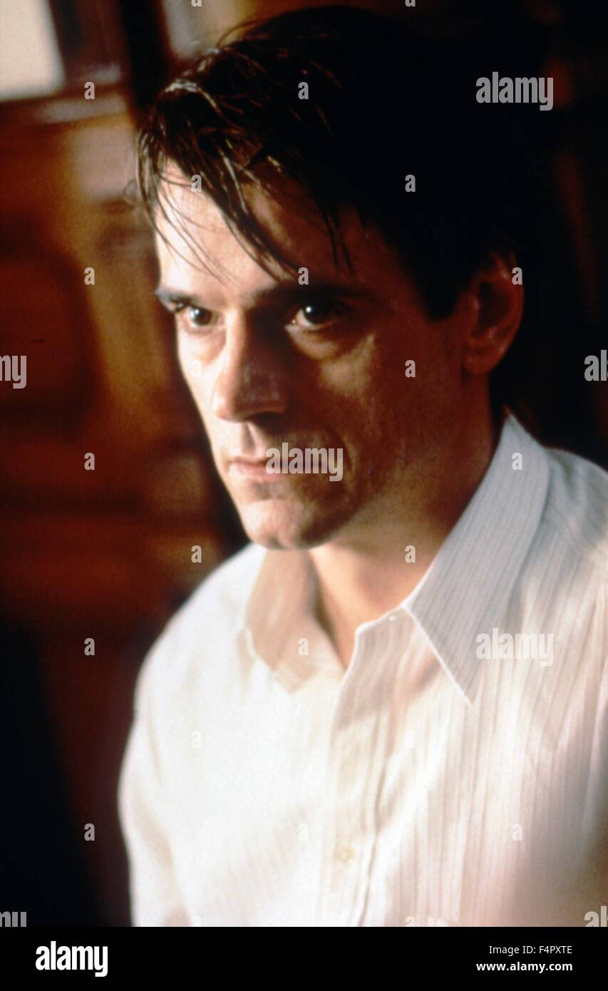 Jeremy Irons / Dead Ringers / 1988 / directed by David Cronenberg / Mantle Clinic II Stock Photo