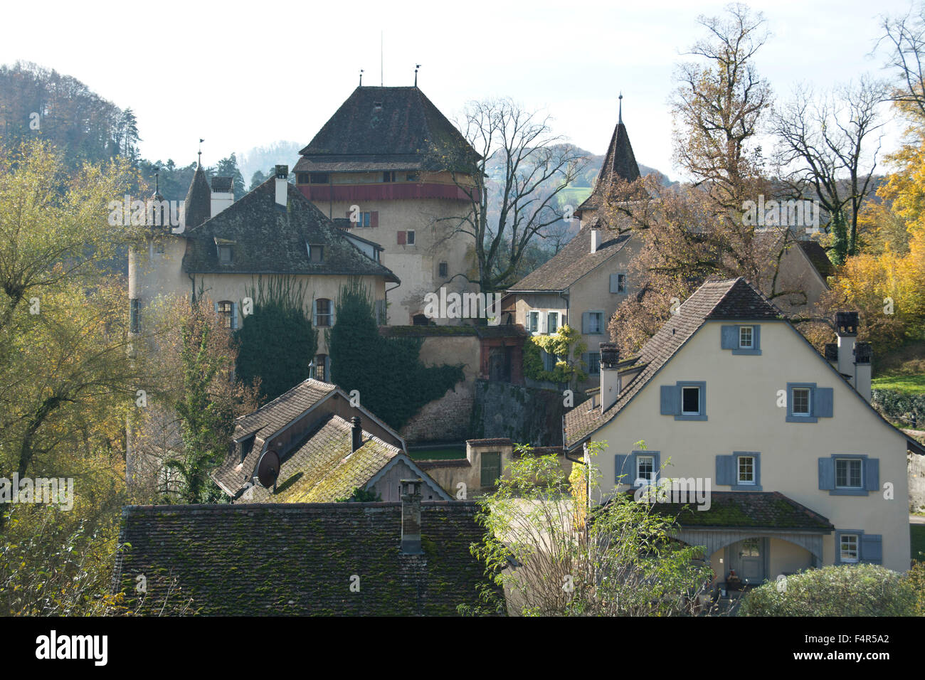 Switzerland, Europe, Baselland, Bubendorf, Wildenstein, castle, lock, autumn Stock Photo