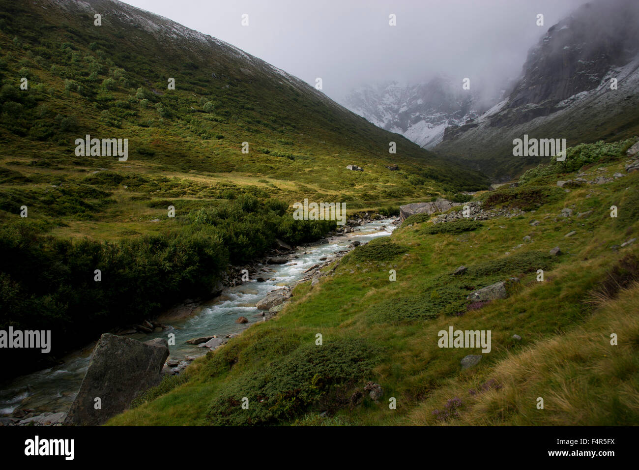 Switzerland, Europe, Graubünden, Grisons, Vals, Länta, valley, Valser, Rhine, brook, meadow, autumn, fog, sunray Stock Photo