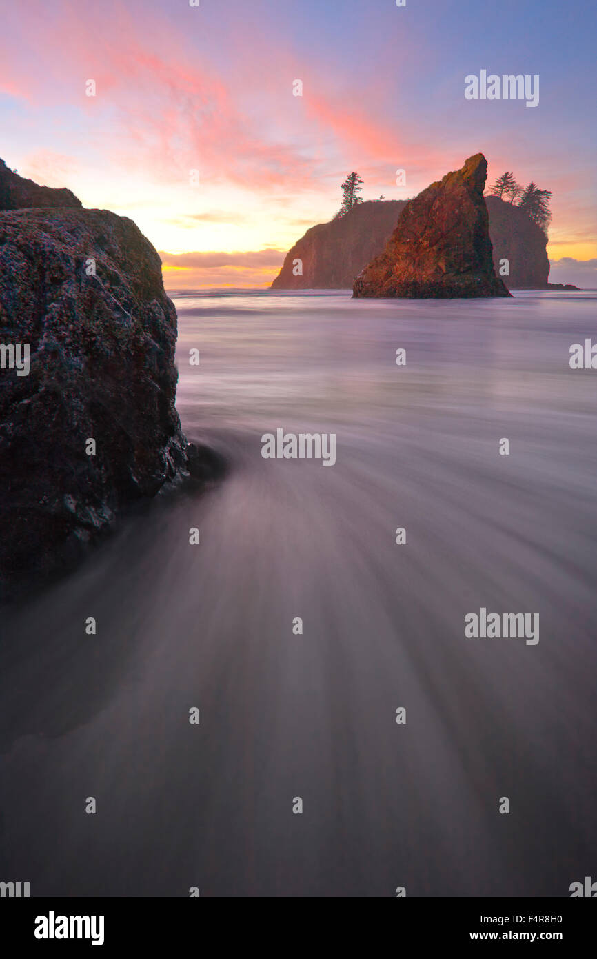 Coastal, Haystacks, Oceans, Ruby Beach, Sunset, Olympic Peninsula, Olympic, National Park, Peninsula, Washington, Washington Sta Stock Photo