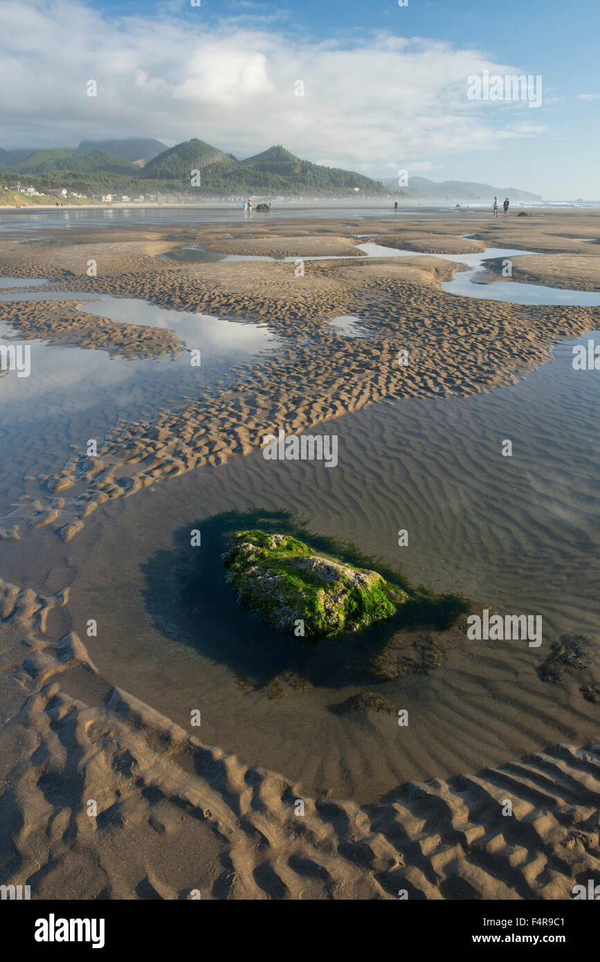 Cannon Beach Stock Photos Cannon Beach Stock Images Alamy