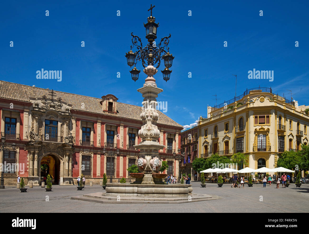 Andalusia, Spain, Europe, outside, day, Seville, Plaza Virgen de los Reyes, Barrio de Santa Cruz, place, space, person, people, Stock Photo
