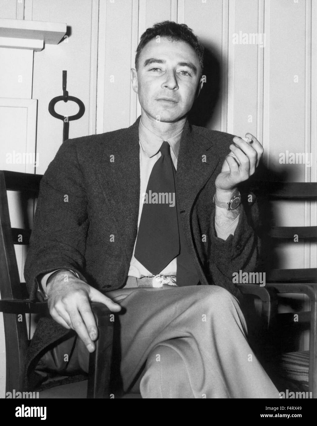 Physicist J. Robert Oppenheimer at Oak Ridge. 14th February 1946. Oppenheimer was called the 'father of the atomic bomb' for his Stock Photo