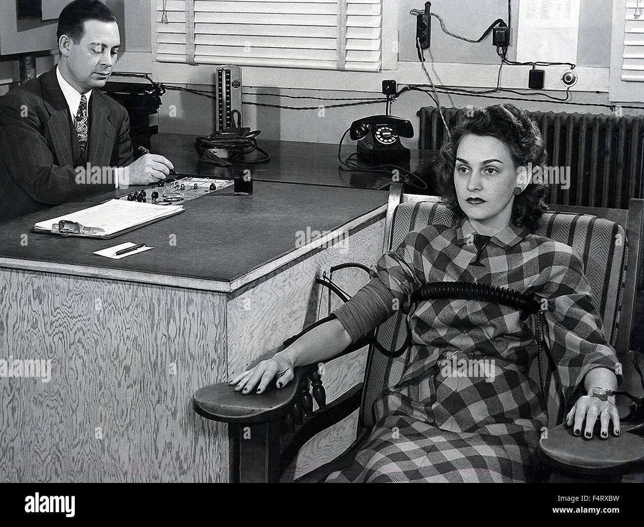 Lie detection tests were administered as part of security screening. 1944. Oak Ridge. The town of Oak Ridge was established by t Stock Photo