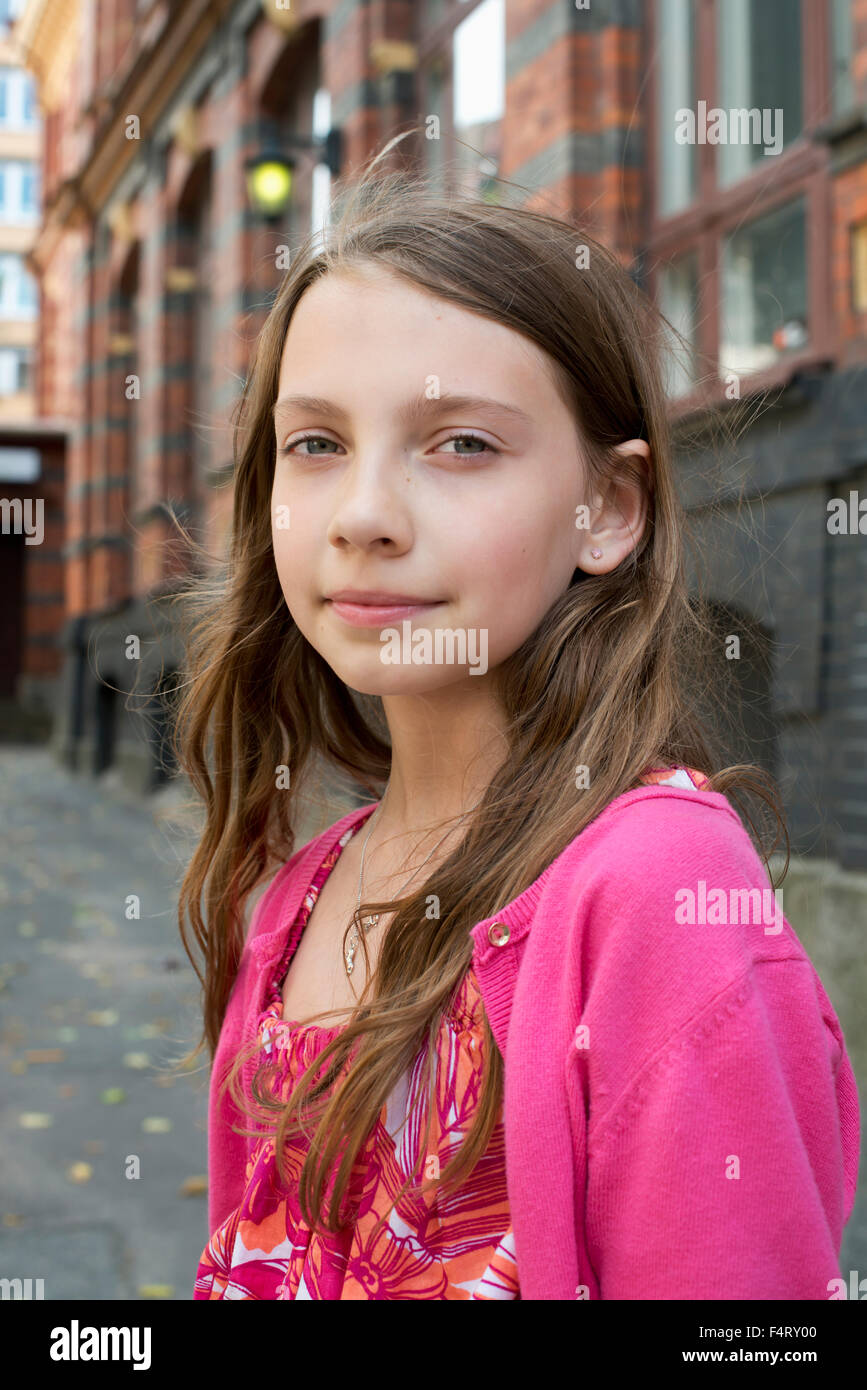 Portrait girl hi-res stock photography and images - Alamy
