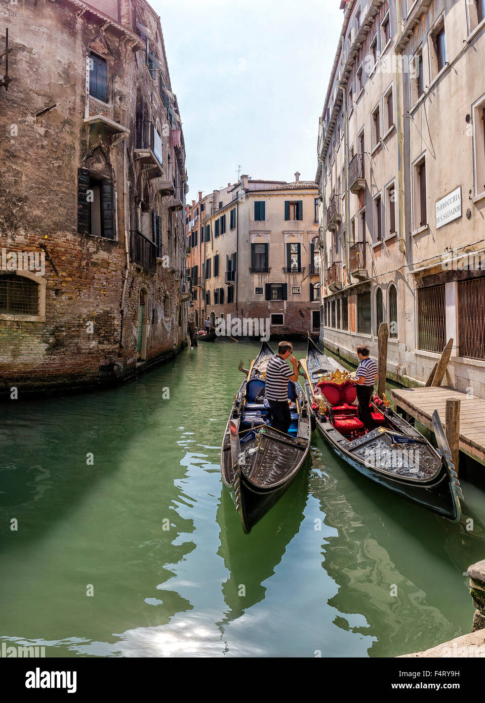 Italy, Europe, Venezia, Venice, Veneto, Rio de la Fava, San Marco, village, water, summer, people, gondola, Stock Photo