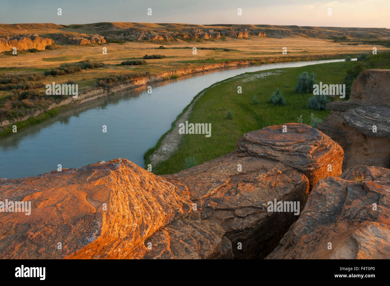 Canada, Alberta, Writing on Stone Provincial Park, Milk river Stock
