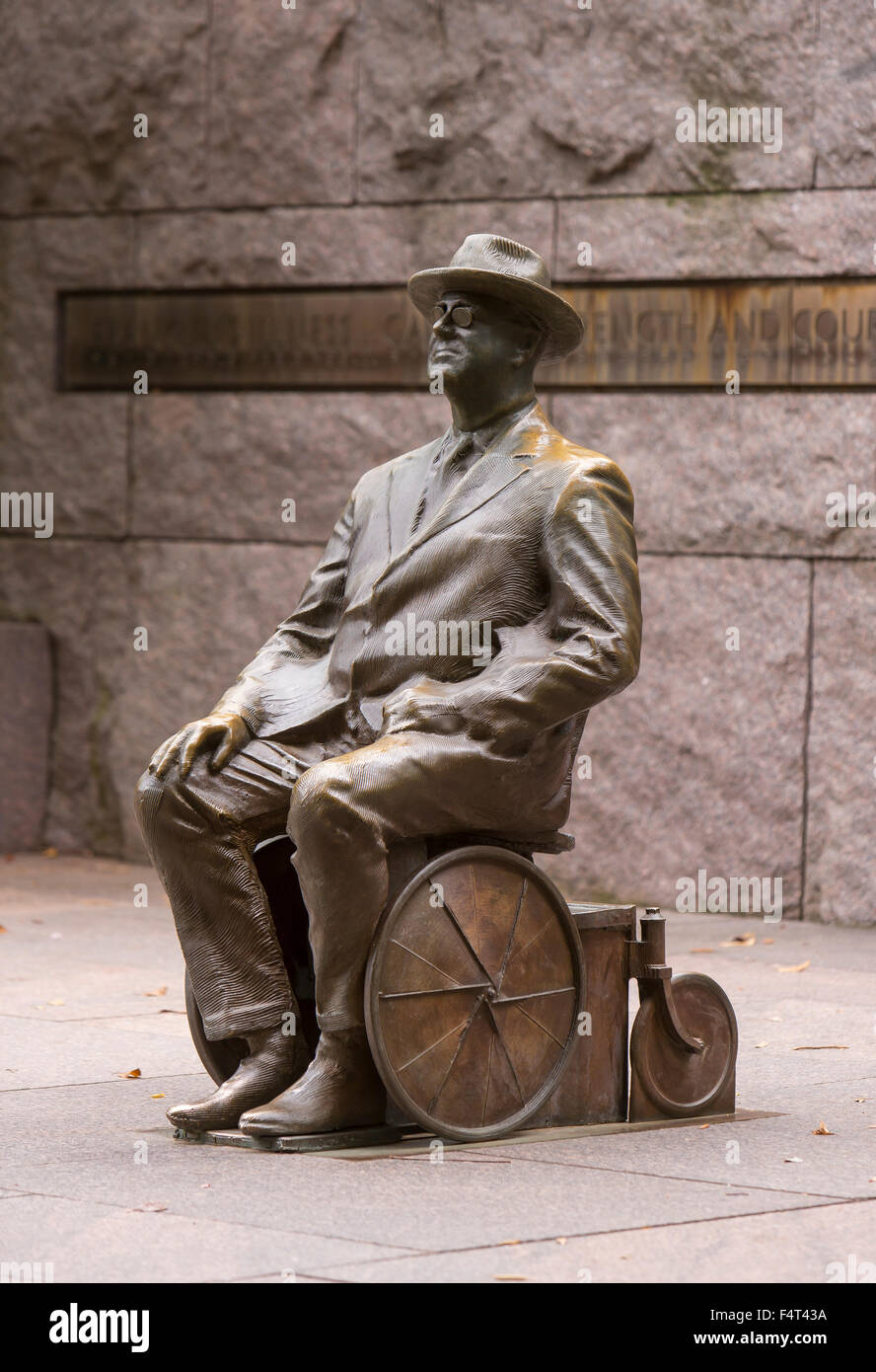 WASHINGTON, DC, USA - Franklin Roosevelt Memorial. Bronze statue of FDR in wheelchair. Stock Photo
