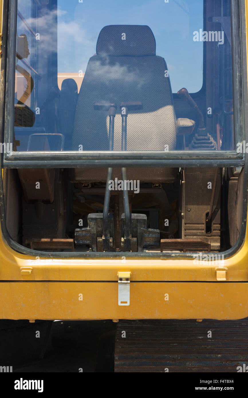 Excavator drivers hi-res stock photography and images - Alamy