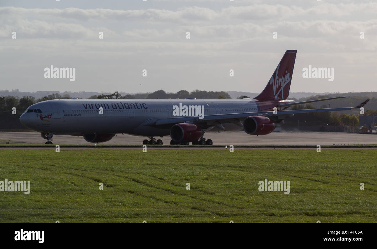 Virgin Atlantic's Dancing Queen Airbus A340-600 Visits East Midlands Airport Stock Photo
