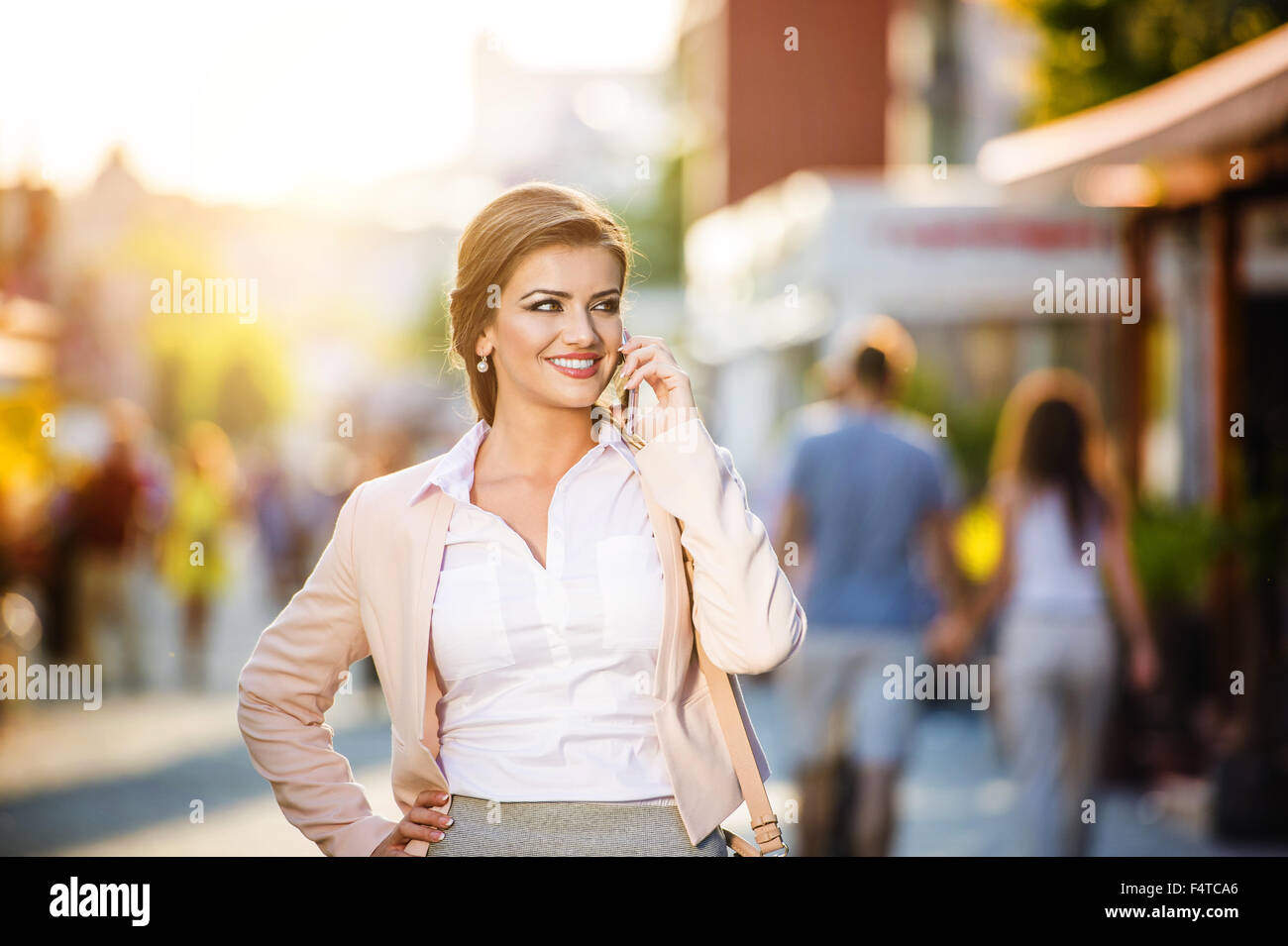 Beautiful young business woman Stock Photo - Alamy