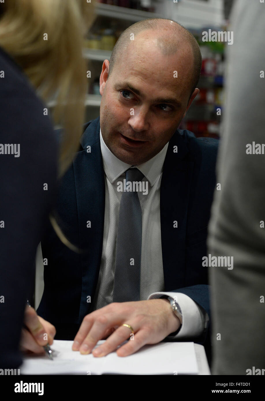 The spinning heart book hires stock photography and images Alamy