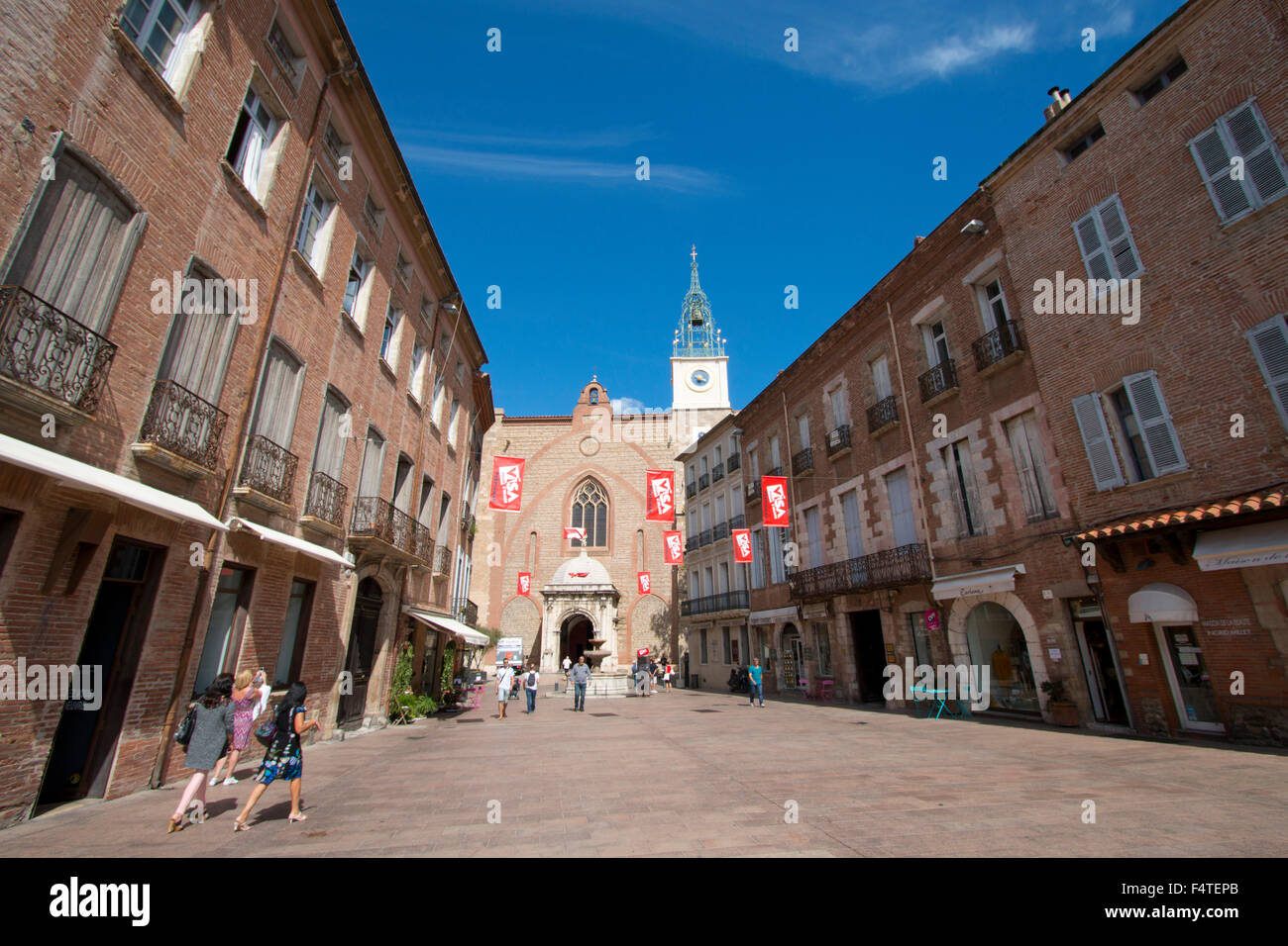 France, Europe, Perpignan, town, city, department Pyrenees-Orientals, Languedoc-Roussillon, Place Gambetta, church, Stock Photo