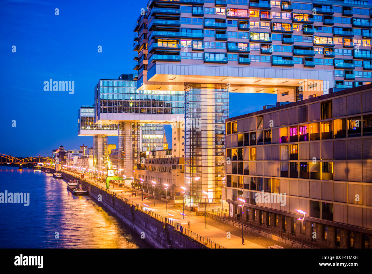 Dusk, office building, block, Germany, Europe, water, crane houses, Cologne, North Rhine-Westphalia, Rhine, Skyline, reflection, Stock Photo