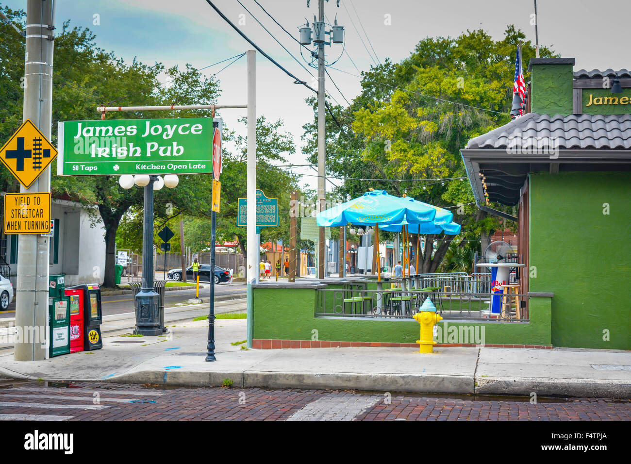 Ybor cigar factory tampa fl hires stock photography and images Alamy