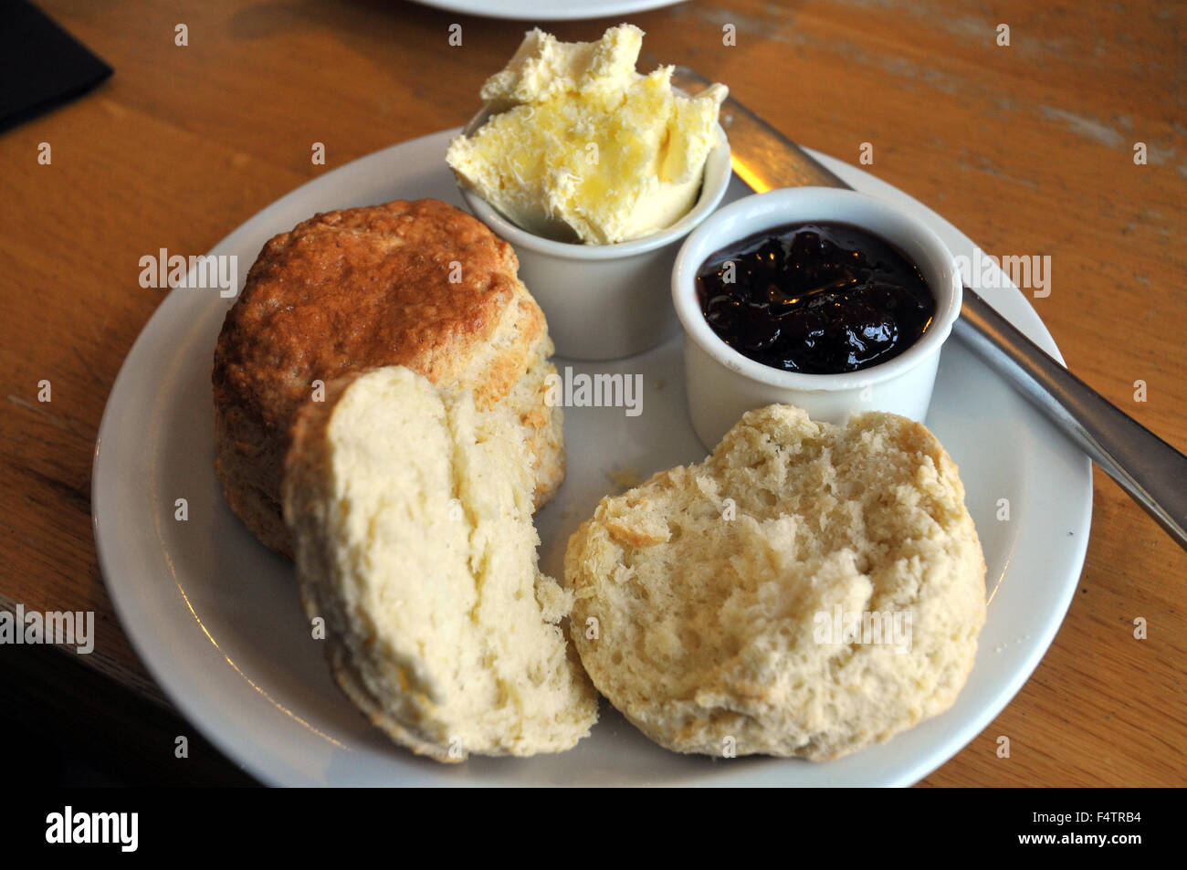 Cornish Clotted Cream Tea Stock Photo - Alamy