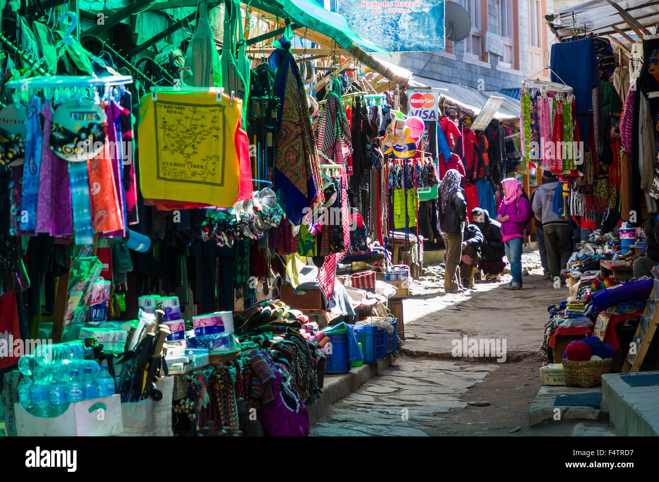 Souvenirs for sale in Namche Bazar (3.440 m), the base for trekking and mountaineering in Solo Khumbu region Stock Photo