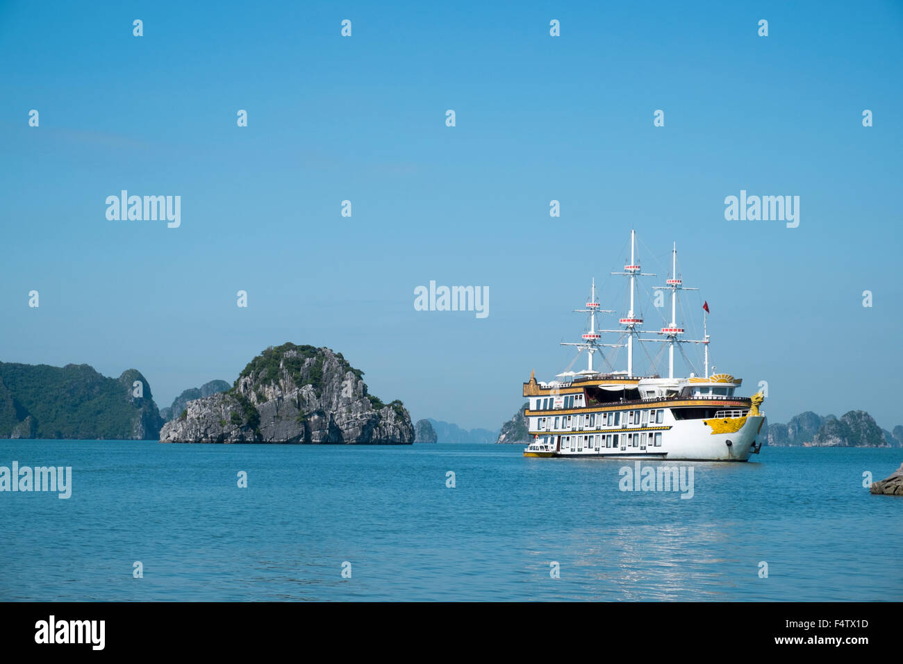 Dragon legend one cruise ship operated by Indochina Junk in Cang Do, Halong bay,Unesco world heritage site,Vietnam Stock Photo