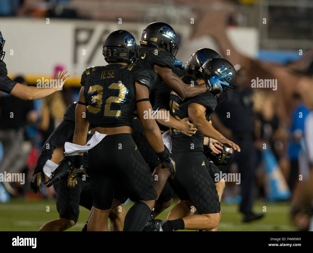 Pasadena, CA. 22nd Oct, 2015. UCLA Bruins kicker (15) Ka'imi Fairbairn