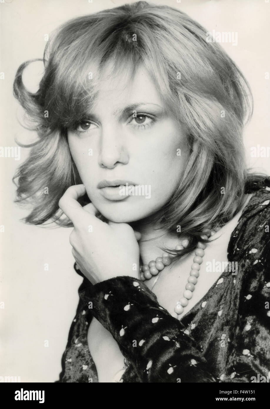 Portrait Of A Young Blonde Actress Stock Photo 89060189 Alamy